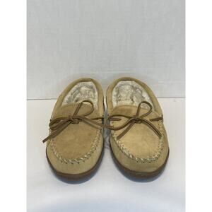 Minnetonka Men’s 9 Tan Faux Fur Lined Moccasin Slippers Leather Upper